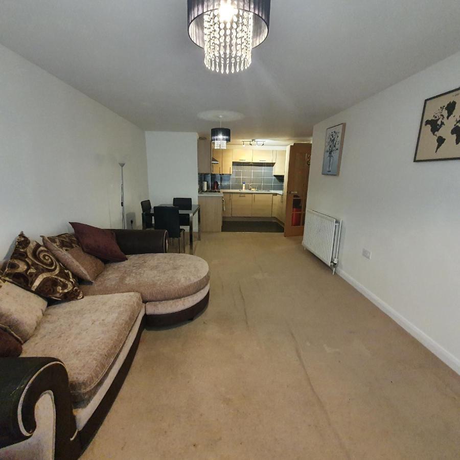 2-Bedroom Back Hilton Area Apartment - Ground Floor, Aberdeen City Center Exterior foto